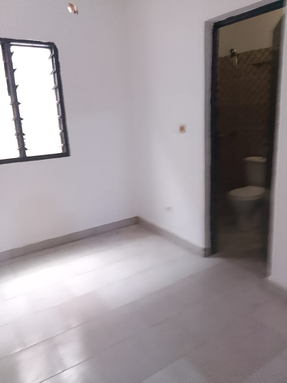 Appartement de deux (02) pièces situé à Abatta